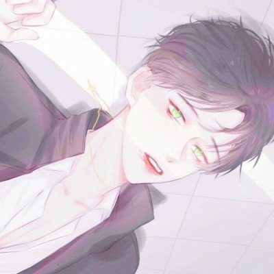 市监局回应女子用烧烤铁签喂狗